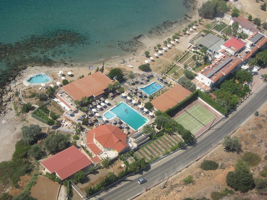 Ilyssion Hotel لاردوس المظهر الخارجي الصورة