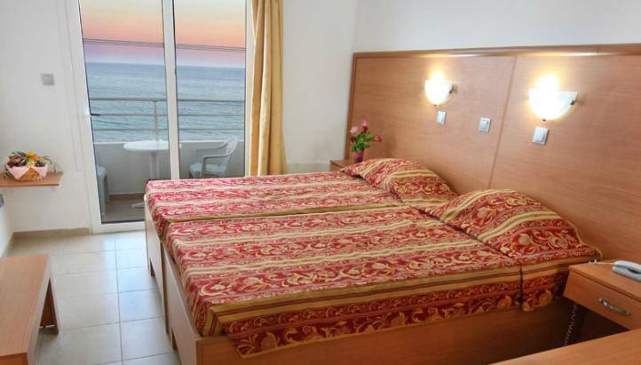 Ilyssion Hotel لاردوس المظهر الخارجي الصورة
